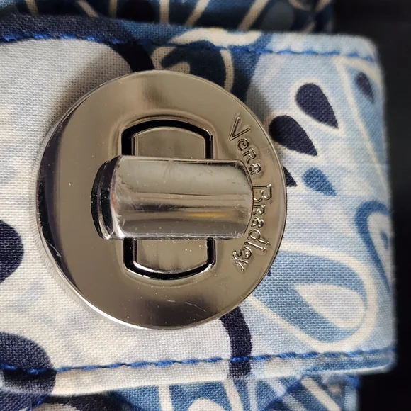 Vera Bradley Blue and White Floral Clutch - Picture 3 of 6